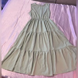 Urban Threads tiered midi dress in olive green